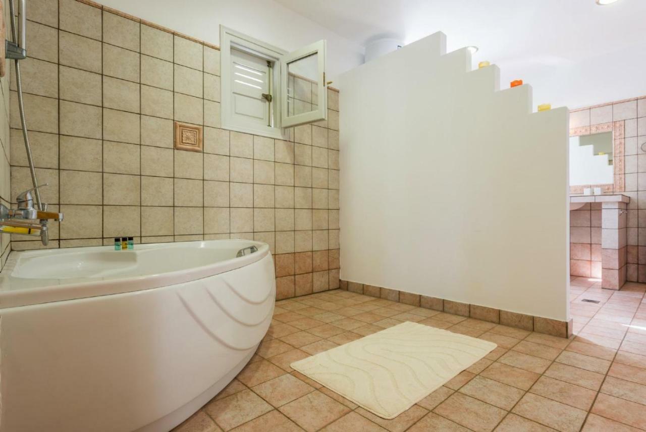 Villa Tassoula Iszómata Kültér fotó
