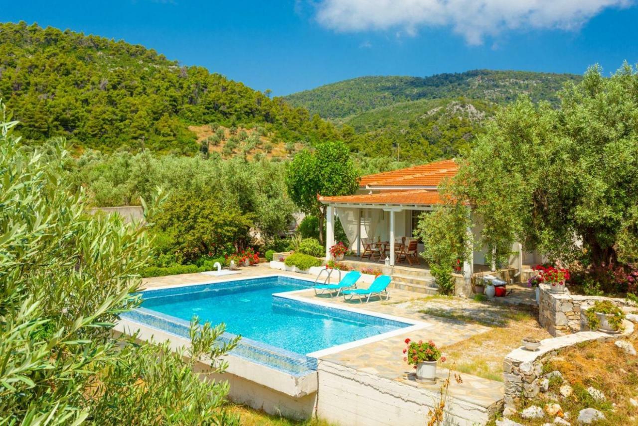 Villa Tassoula Iszómata Kültér fotó
