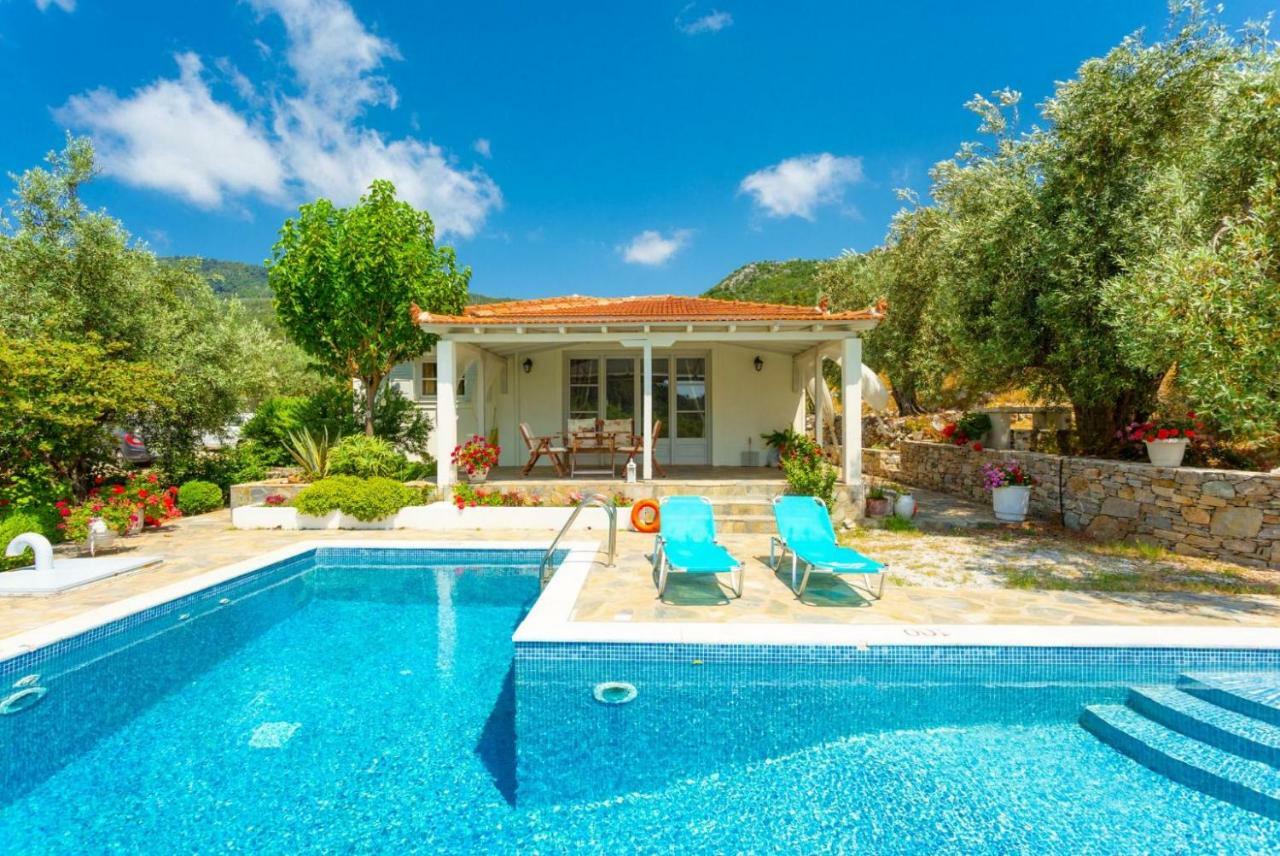 Villa Tassoula Iszómata Kültér fotó