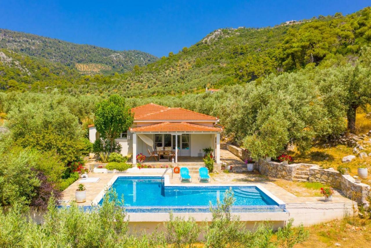 Villa Tassoula Iszómata Kültér fotó